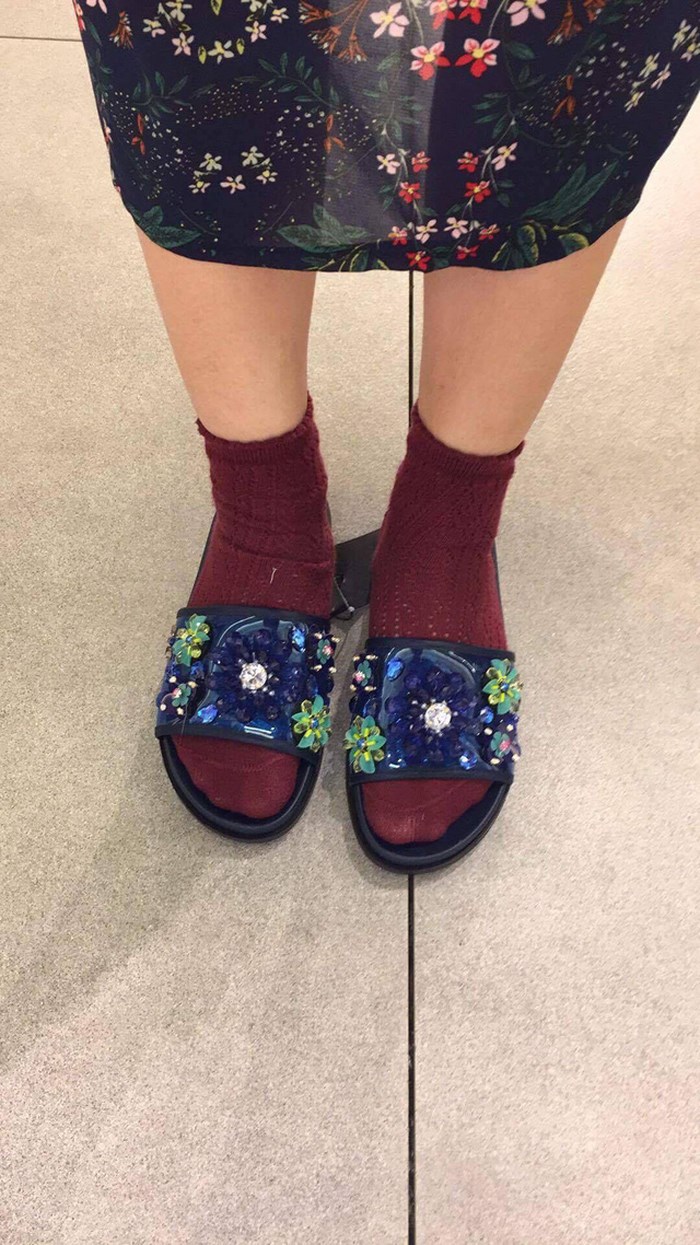 Zara lại khiến dân tình khóc thét vì giày Chợ Lớn giá gần cả triệu-7