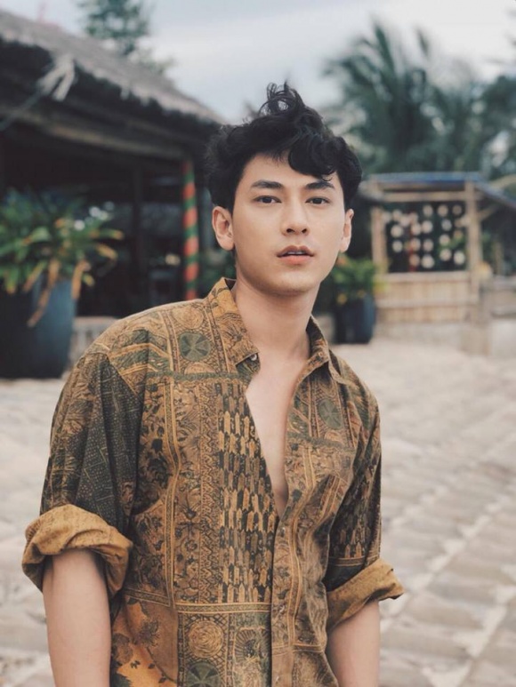 Tung loạt ảnh chụp ngẫu hứng nhưng Isaac vẫn đẹp trai đến mê hồn-3