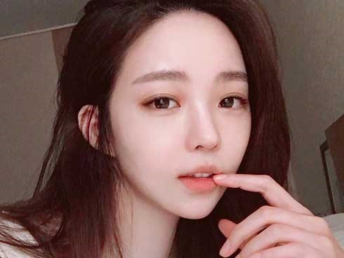 Chỉ cần một thao tác nhỏ khi đắp mặt nạ giấy, các nàng có thể tăng gấp đôi hiệu quả dưỡng da