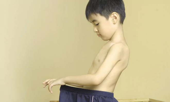 Những thói quen cha mẹ cần tuyệt đối tránh để không ảnh hưởng đến nhận thức giới tính của trẻ-1