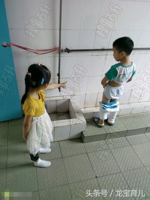 Những thói quen cha mẹ cần tuyệt đối tránh để không ảnh hưởng đến nhận thức giới tính của trẻ-2