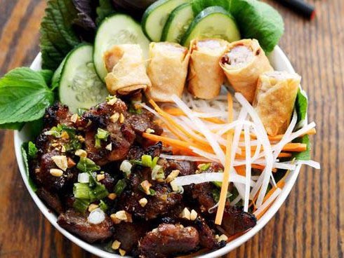 2 cách làm bún thịt nướng thơm nức mũi chỉ ngửi thấy thôi đã thèm chảy nước miếng