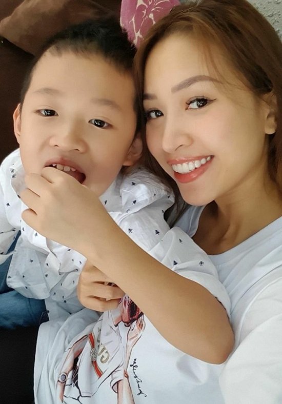 Hòa Minzy, Erik đáp trả cực lầy khi hacker đòi 50 triệu chuộc facebook Đức Phúc-2