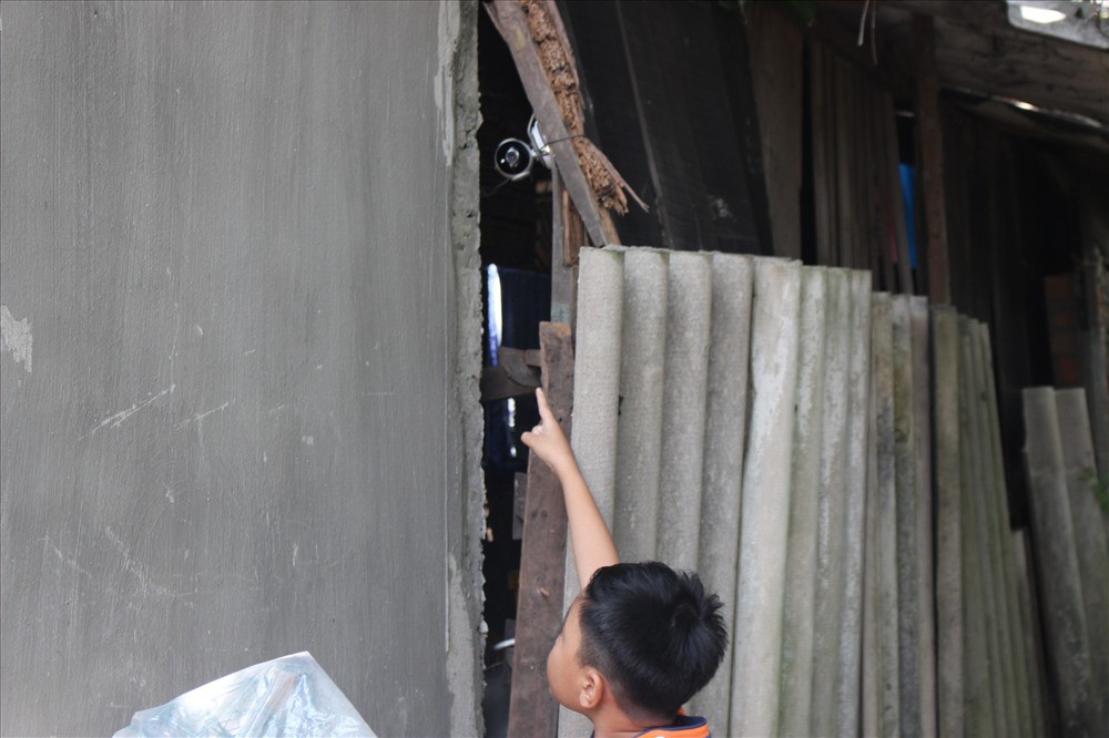 Trực tiếp chứng kiến đồ đạc trong nhà tự bốc cháy như có ma thuật-11