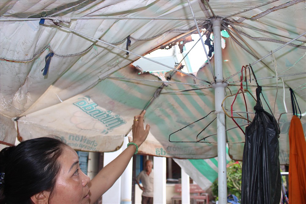 Trực tiếp chứng kiến đồ đạc trong nhà tự bốc cháy như có ma thuật-4