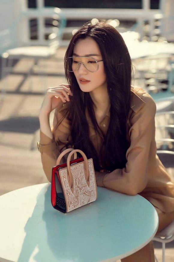 Khánh My đẹp thanh lịch và dịu dàng xuống phố ngày hè-5