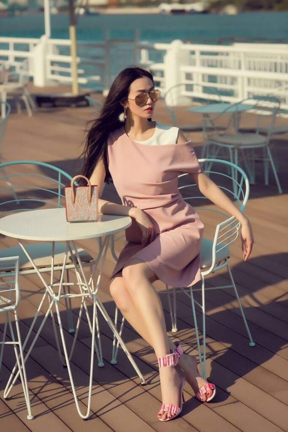 Khánh My đẹp thanh lịch và dịu dàng xuống phố ngày hè-13