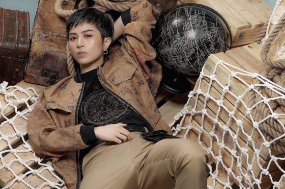 Ngắm bộ ảnh mới chất như nước cất của Gil Lê-5