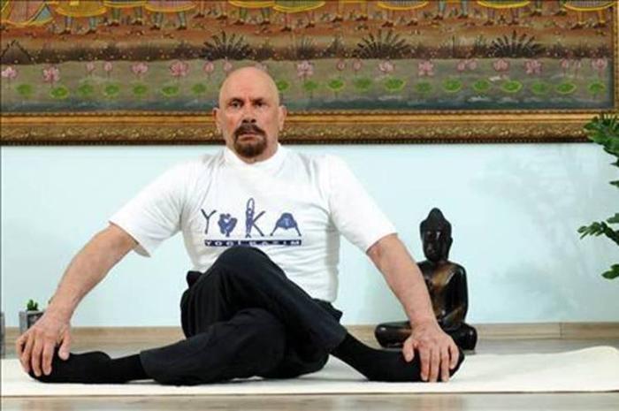 Bí quyết giữ sắc của chị em: Người càng làm việc càng trẻ, kẻ trẻ nhờ chuyện ấy!-13