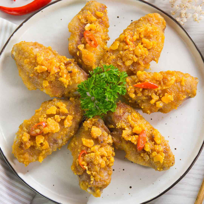 Thử ngay cánh gà sốt trứng muối ngon đốn tim mà thích miệng cực kỳ-6