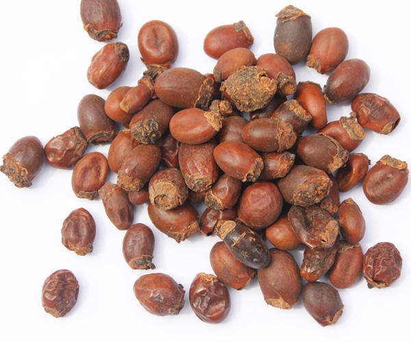 Ăn vải xong chớ bỏ hạt đi vì những công dụng tuyệt vời này-1