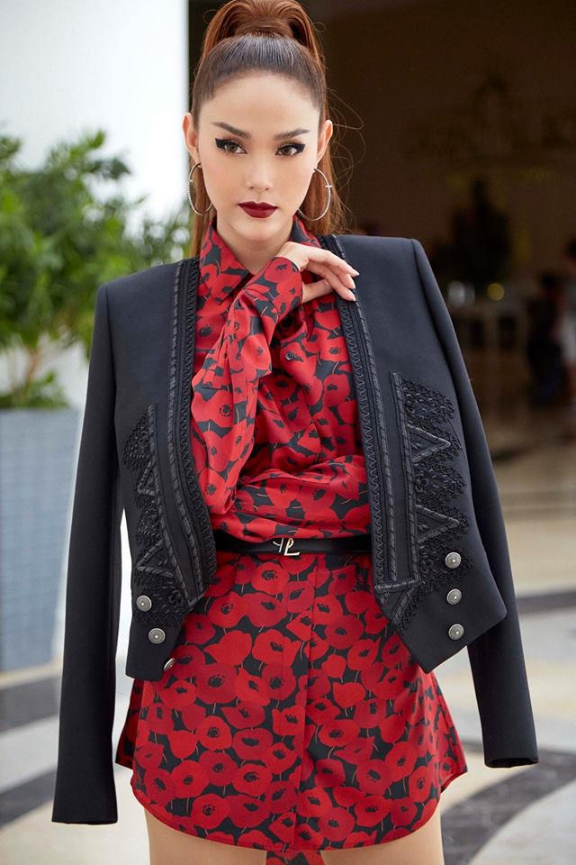 Stylist của Minh Hằng phân trần bộ đồ xấu là do Minh Hằng tự chọn đôi boots thảm họa-1