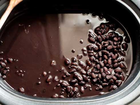 5 điều cấm kỵ khi sử dụng đậu đen giải nhiệt, ai biết rồi cần tránh ngay kẻo mang thêm bệnh vào người-4