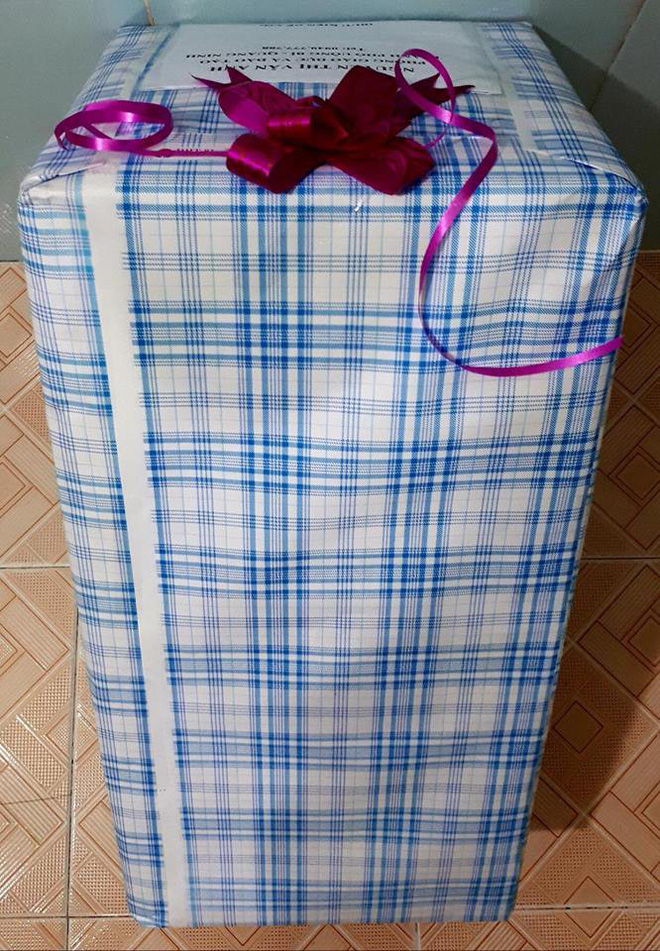 Quà sinh nhật chồng U50 tặng vợ được gói ghém cẩn thận khi mở ra ai cũng té ngửa, MXH sục sôi-5