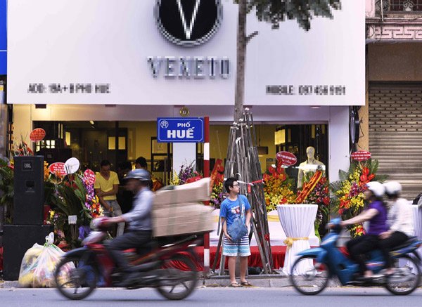 Đắt kỷ lục: Đất phố Huế hơn 500 triệu/m2, Xã Đàn 400 triệu/m2-1