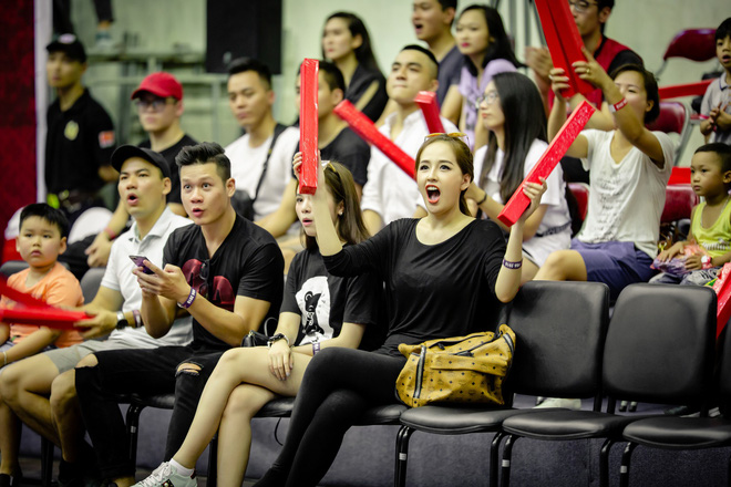 Mai Phương Thúy tái xuất với vóc dáng không thể rời mắt sau một thời gian biến mất khỏi showbiz-10