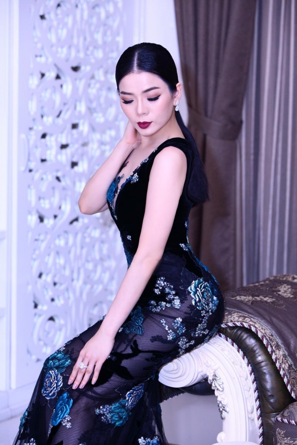 Lệ Quyên yêu kiều khoe đường cong hút mắt-14