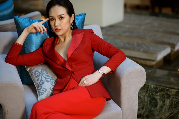 Hương Baby - bà xã Tuấn Hưng khoe vẻ đẹp mặn mà của gái 2 con-8