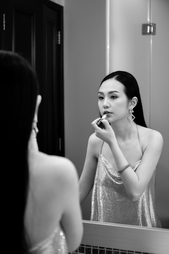 Hương Baby - bà xã Tuấn Hưng khoe vẻ đẹp mặn mà của gái 2 con-1