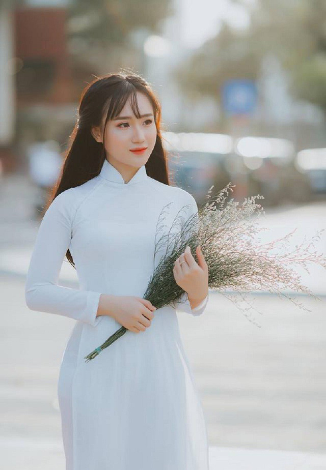 Hot girl ảnh thẻ” học giỏi, làm người mẫu kiếm 20 triệu đồng/tháng-9