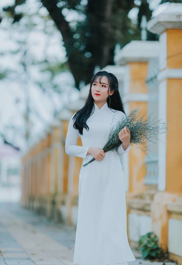 Hot girl ảnh thẻ” học giỏi, làm người mẫu kiếm 20 triệu đồng/tháng-6