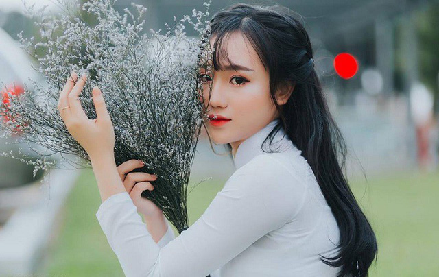 Hot girl ảnh thẻ” học giỏi, làm người mẫu kiếm 20 triệu đồng/tháng-5