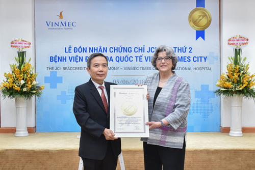 Vinmec Times City nhận chứng chỉ chất lượng JCI lần 2-1