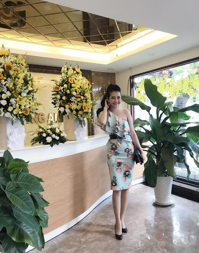 Chi 200 triệu nâng ngực, nâng mũi, sửa mặt, nhan sắc chị gái 33 tuổi khiến các em 20 phải chạy dài-14