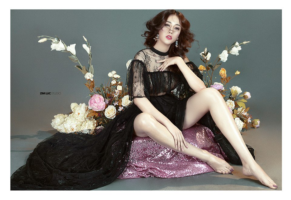 Ngoài đời, diễn viên Phương Oanh nóng bỏng gấp nhiều lần trên phim-6