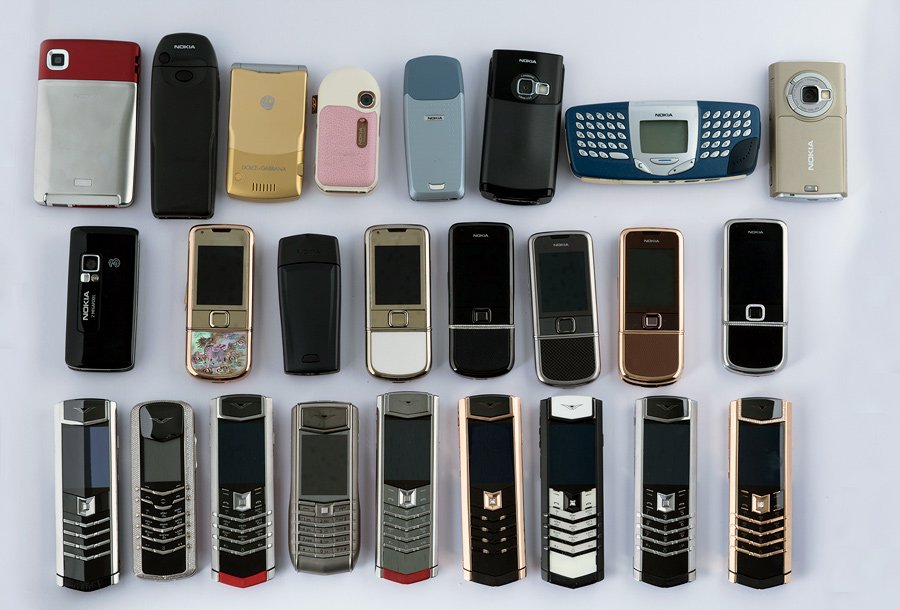 Hiếm có Việt Nam: Tay chơi sưu tập bộ điện thoại Vertu chục tỷ-13