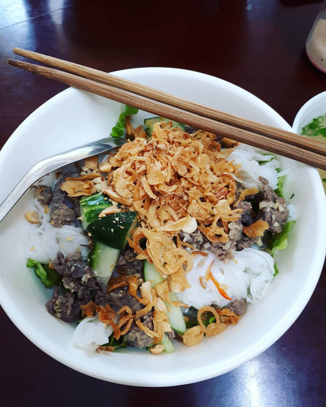 7 món trộn hoàn hảo để đổi bữa cho những ngày hè nóng đến mức nghĩ đến ăn cũng mệt-3