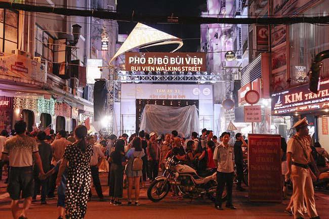 Có gì hot ở TP.HCM mà ai cũng mong được đến một lần trong đời?-5