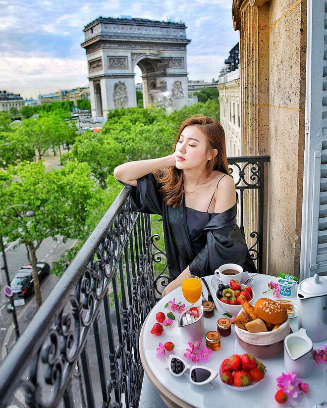 Hội con nhà giàu Việt tấp nập khoe ảnh đi nghỉ mát ngày hè-11