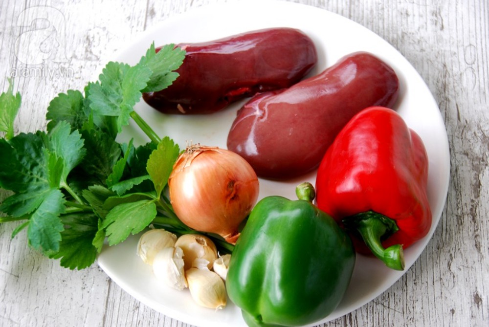 Đổi món cho cả nhà với món cật heo xào dầu hào siêu ngon-1