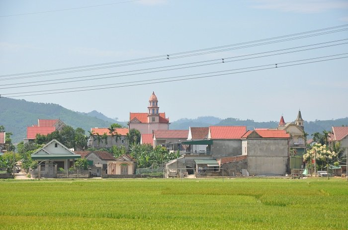 Cả làng ‘du lịch’ sang Thái, mang USD về xây biệt thự-3