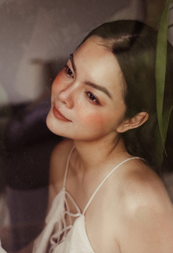 Phạm Quỳnh Anh đẹp tinh khôi, hội ngộ người tình Cao Lâm Viên sau 8 năm-6