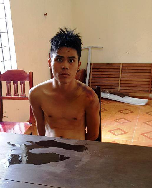 Quảng Bình: Đâm chết mẹ vì bị cản phá bàn thờ-1