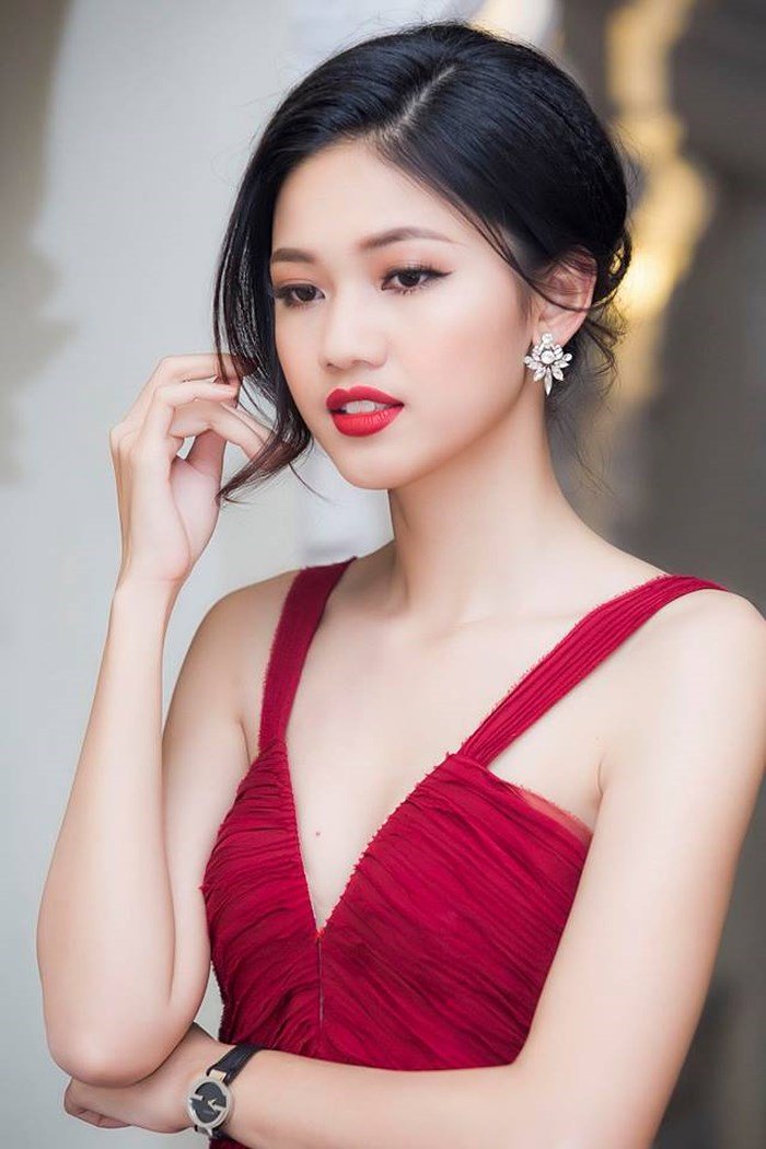 Vẻ gợi cảm của các hot girl VTV từng thi hoa hậu-27