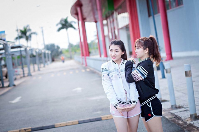 Bạn thân lấy chồng giàu sang khiến khoảng cách của chúng tôi ngày càng xa-1