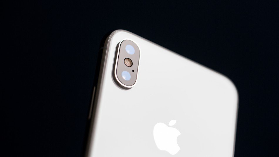 iPhone 2018 màn hình LCD giá rẻ sẽ ra mắt sau?-1