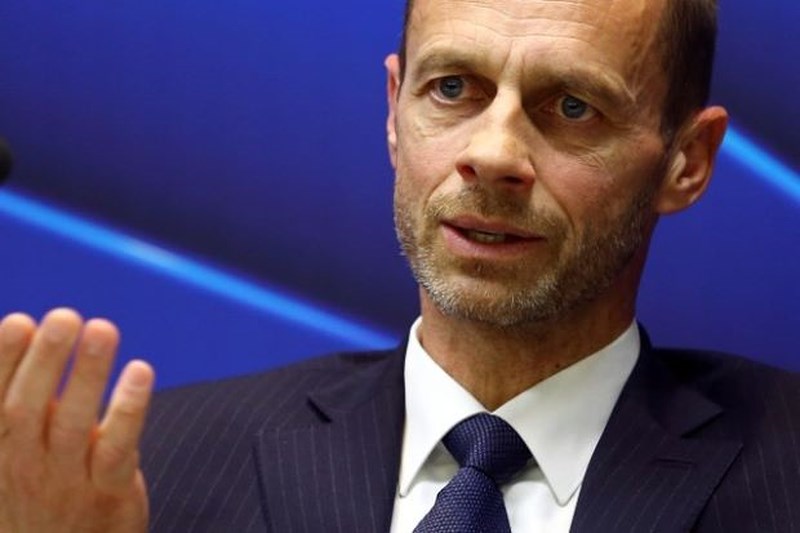 Kẻ bán rẻ linh hồn bóng đá-2