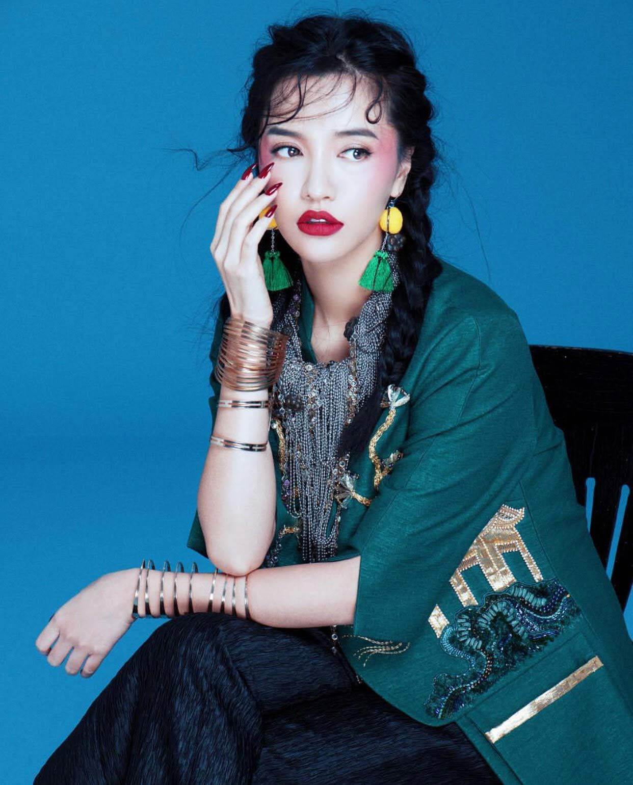 Kiểu tóc tưởng quê mùa, lỗi mốt bỗng dưng trở lại khiến người đẹp Việt mê mệt-5