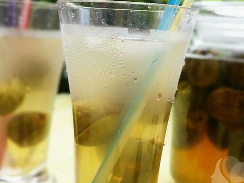 2 cách ngâm sấu ngon khiến chị em