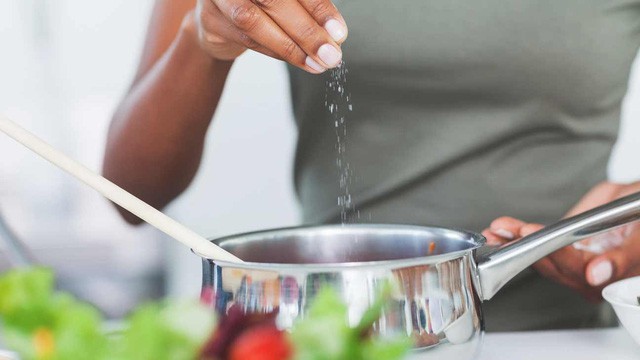 Những thực phẩm gây hại thận bạn tuyệt đối không nên ăn nhiều-2