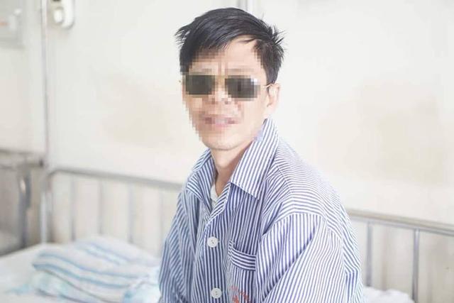 Chủ quan với bệnh bướu cổ, một bệnh nhân bị loét giác mạc, mất thị lực hoàn toàn-1