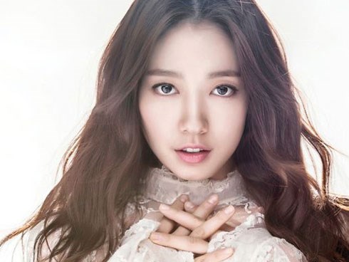 Phụ nữ sinh vào 6 ngày âm lịch này càng lớn tuổi càng đẹp, chẳng lo bị thời gian bào mòn, chẳng phải phiền não vì tiền bạc