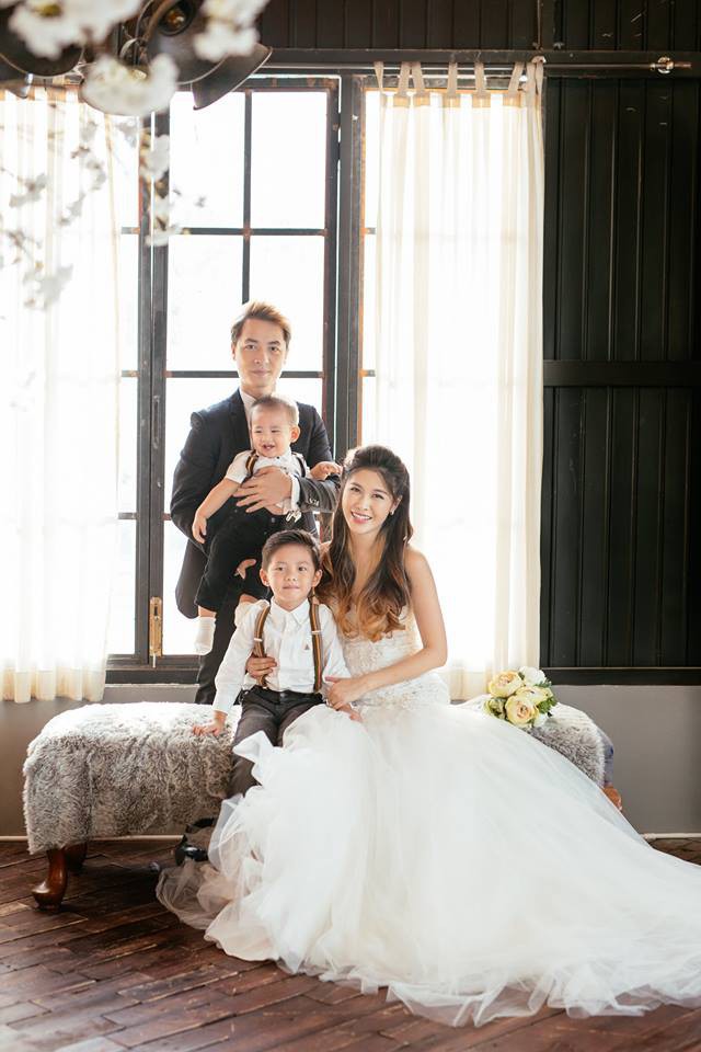 Những sao nam sở hữu gia thế khủng trong Vbiz: Cực kín tiếng nhưng lại là thiếu gia ngậm thìa vàng từ trong trứng nước-18