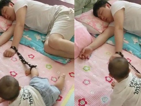 Đây là cách các bố vừa trông con vừa có thể ngủ