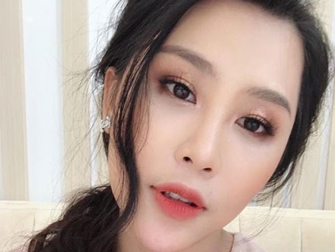 Nhà văn Gào phải điều trị tâm lý trước bão tố