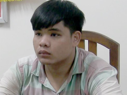 Ám ảnh từ việc xem nhiều phim sex của gã trai 18 tuổi